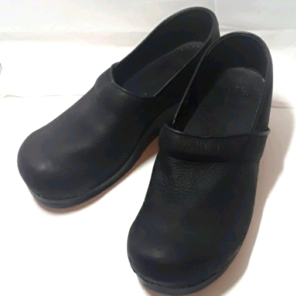 Sanita Original Danish Black Clog Shoes - Picture 1 of 7